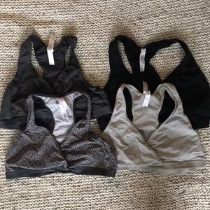 4 Nursing bras